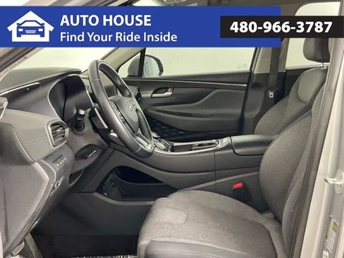 Used 2023 Hyundai Santa Fe SEL FWD image 10