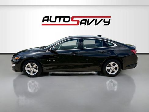Used 2022 Chevrolet Malibu LT FWD image 4