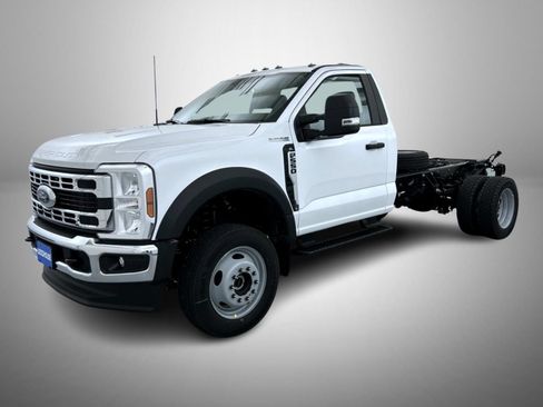 New 2026 Ford F550 4x4 Regular Cab Super Duty image 1