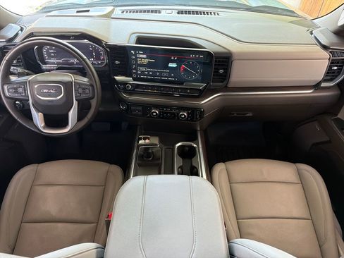 Used 2024 GMC Sierra 1500 SLT w/ SLT Premium Plus Package AWD/4WD image 25