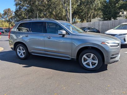 Used 2018 Volvo XC90 T5 Momentum w/ Convenience Package
