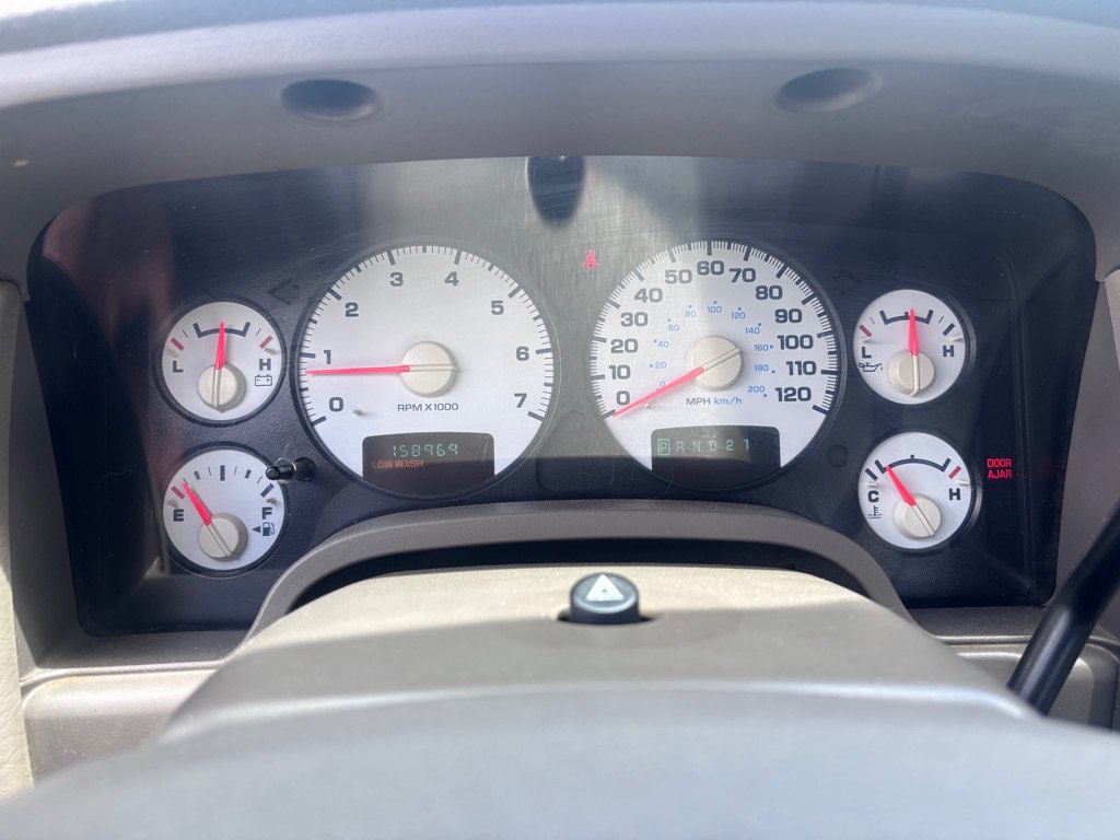 Used 2004 Dodge Ram 1500 Truck SLT w/ Quad Cab Value Group AWD/4WD image 14