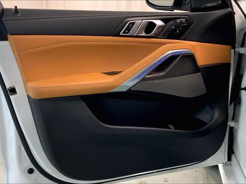 Used 2026 BMW X6 M60i image 21