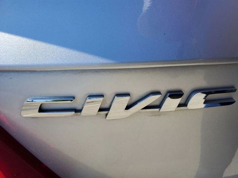 Used 2012 Honda Civic LX image 9