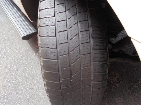 Used 2018 Ford Expedition Max Limited w/ Equipment Group 301A image 39