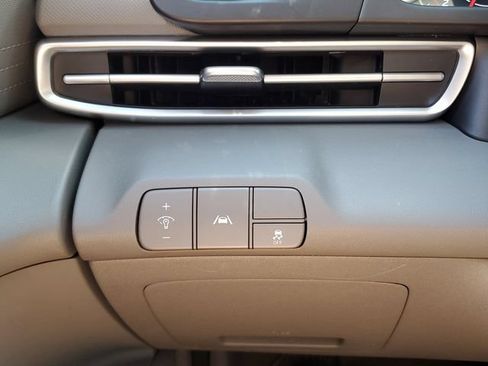 Used 2021 Hyundai Elantra SEL FWD image 21