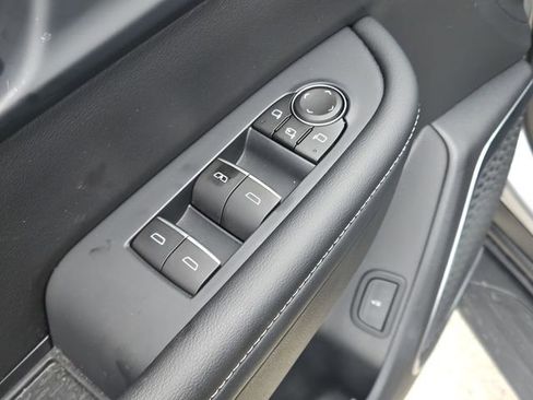 Used 2025 Buick Enclave Avenir AWD/4WD image 22