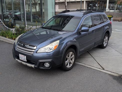 Used 2014 Subaru Outback 2.5i Limited w/ Moonroof Package image 1