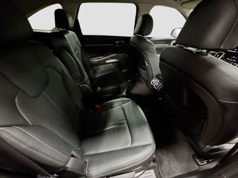 Used 2023 Kia Sorento EX AWD/4WD image 31
