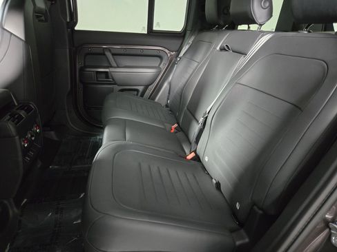 New 2026 Land Rover Defender 110 OCTA AWD/4WD image 5