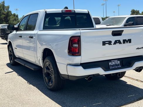 New 2026 RAM 1500 Express AWD/4WD image 4