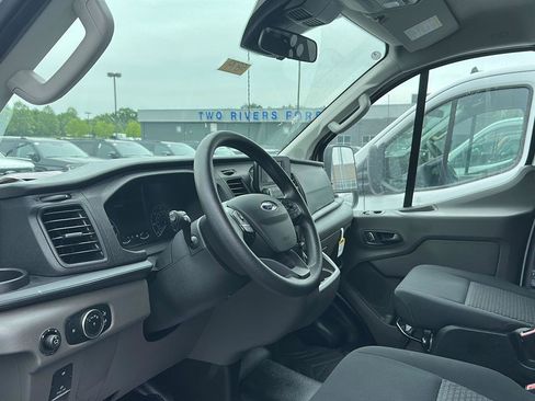 Certified 2025 Ford Transit 250 Low Roof w/ Exterior Upgrade Package RWD image 3