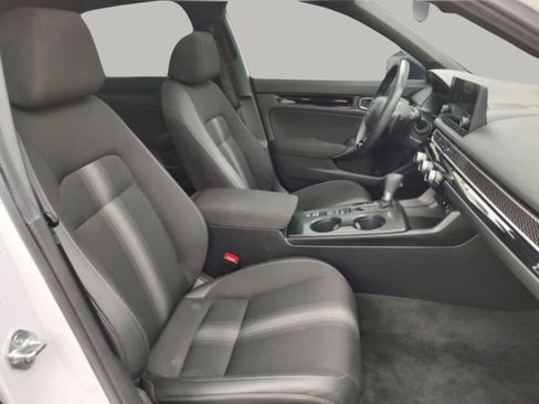 Used 2025 Honda Civic Sport image 29