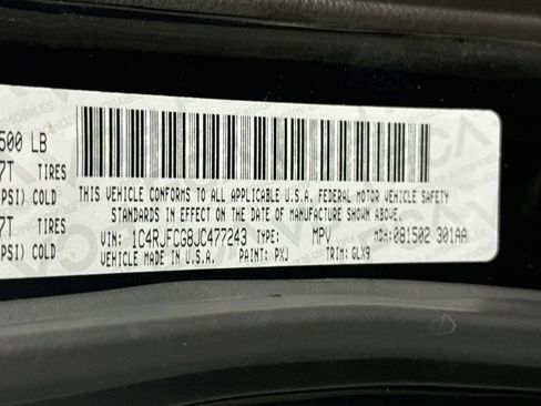 Used 2018 Jeep Grand Cherokee Overland AWD/4WD image 37