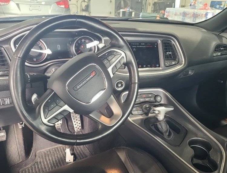 Used 2018 Dodge Challenger GT AWD/4WD image 8