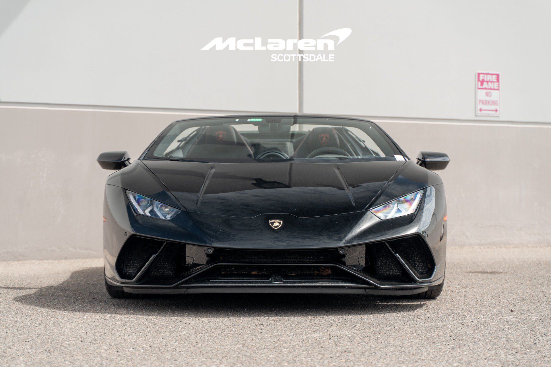 Used 2019 Lamborghini Huracan Performante AWD/4WD image 10