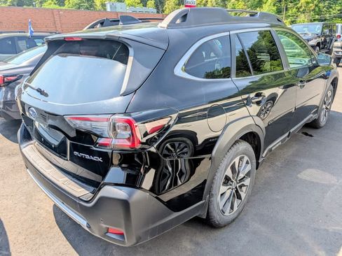 Used 2025 Subaru Outback Limited AWD/4WD image 6