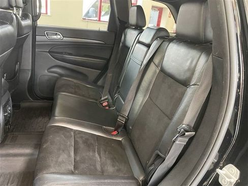 Used 2017 Jeep Grand Cherokee Altitude AWD/4WD image 29
