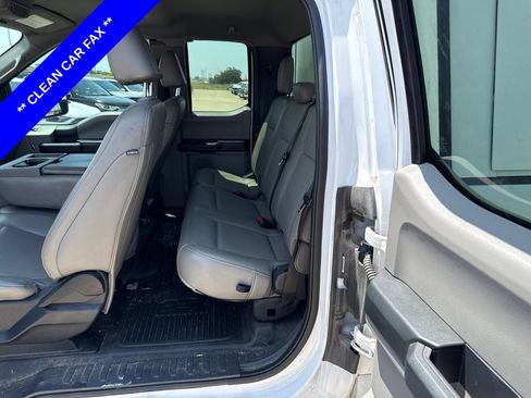 Used 2022 Ford F250 XL w/ Power Equipment Group AWD/4WD image 6