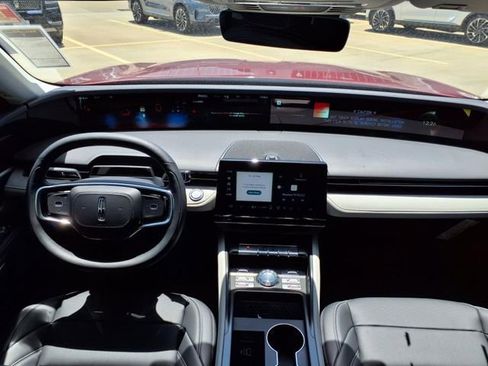 New 2025 Lincoln Nautilus Premier w/ Equipment Group 102A image 3