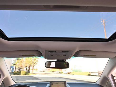 Used 2010 Lexus HS 250h Premium image 36