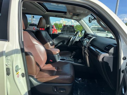 Used 2019 Toyota 4Runner Limited AWD/4WD image 27