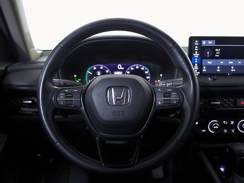 Used 2025 Honda Accord EX-L image 29