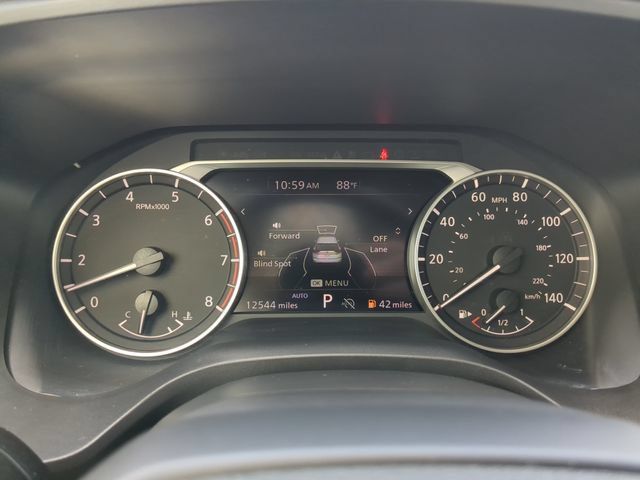 Used 2025 Nissan Rogue SV w/ SV Premium Package AWD/4WD image 35