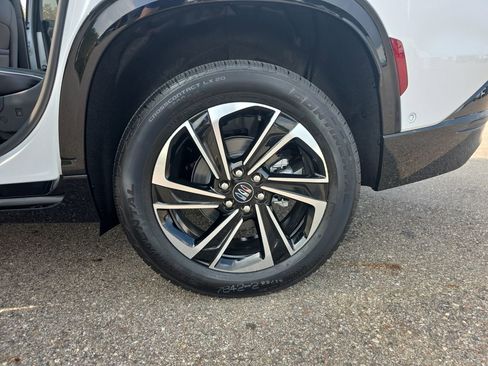 New 2026 Buick Enclave Sport Touring w/ Super Cruise Package image 35