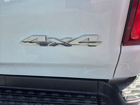 Used 2019 RAM 1500 Laramie image 25