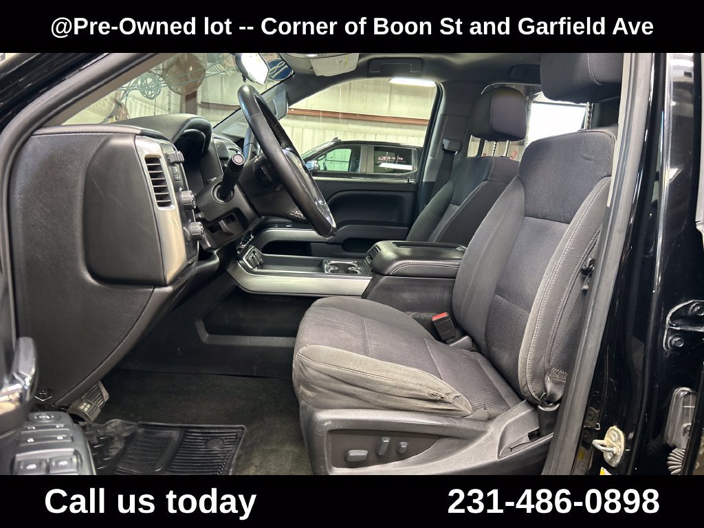 Used 2018 Chevrolet Silverado 1500 LT w/ All Star Edition AWD/4WD image 14