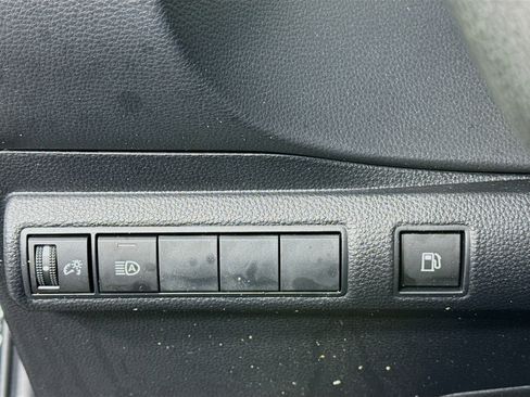 Certified 2023 Toyota Corolla LE w/ LE Convenience Package FWD image 10