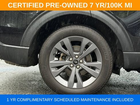 Used 2023 Ford Explorer XLT w/ Equipment Group 202A AWD/4WD image 11