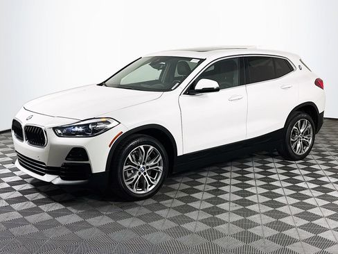 Used 2022 BMW X2 sDrive28i w/ Convenience Package image 4