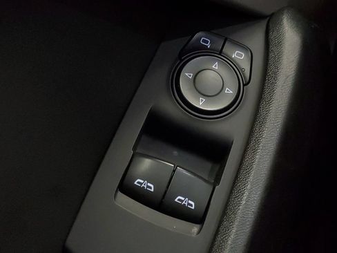 Used 2023 Chevrolet Camaro LT RWD image 15