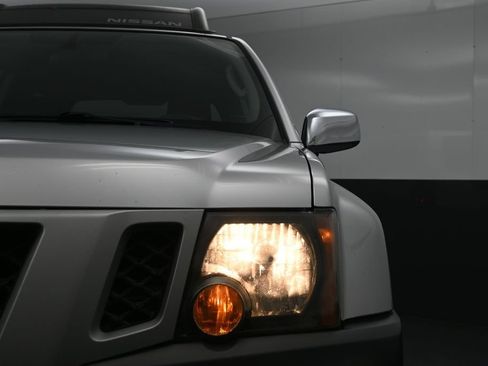 Used 2011 Nissan Xterra S w/ Protection Pkg AWD/4WD image 10