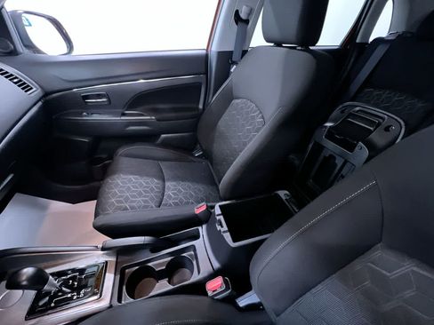 Used 2021 Mitsubishi Outlander Sport ES FWD image 28