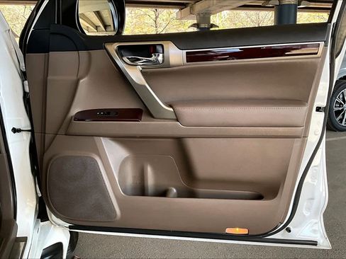 Used 2019 Lexus GX 460 Premium image 22