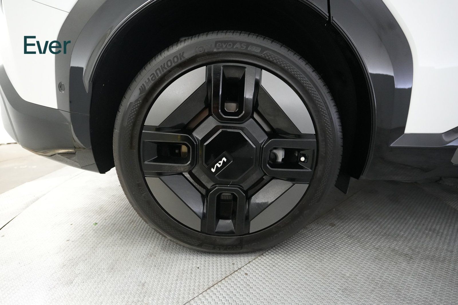Used 2024 Kia EV9 GT-Line AWD/4WD image 22