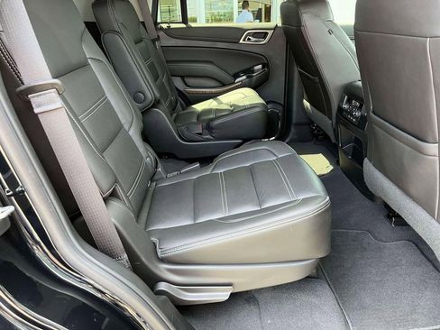 Used 2019 GMC Yukon Denali w/ Denali Ultimate Package AWD/4WD image 22