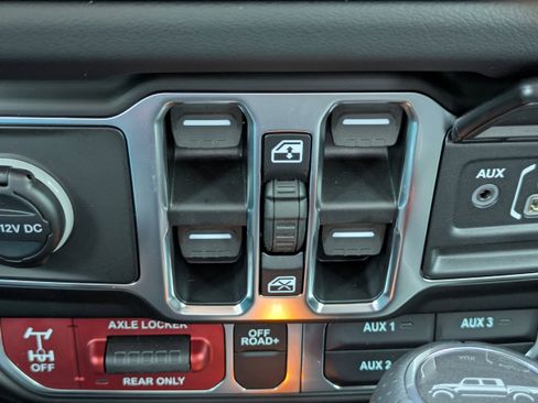 New 2026 Jeep Gladiator Mojave AWD/4WD image 27