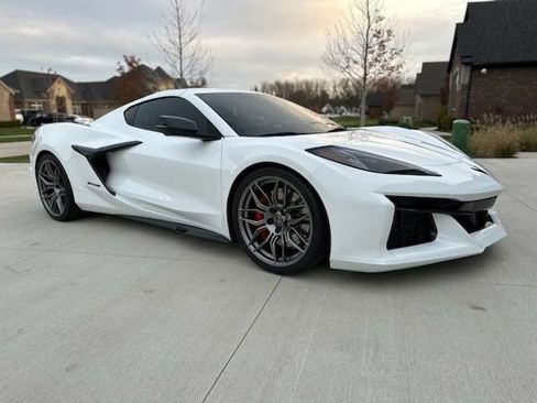 Used 2023 Chevrolet Corvette Z06 w/ Battery Protection Package image 1