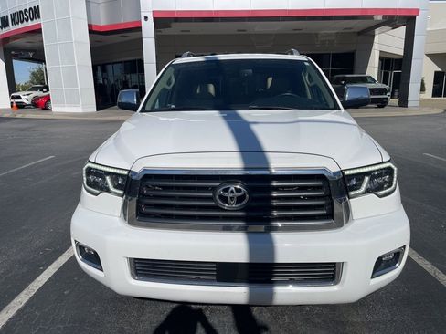 Used 2020 Toyota Sequoia Limited w/ Safety & Convenience Package image 2