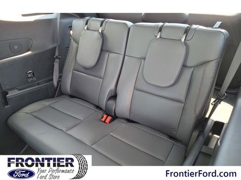 Used 2026 Ford Explorer Active AWD/4WD image 26