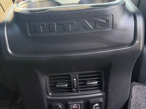 Used 2019 Nissan Titan SL w/ Midnight Edition AWD/4WD image 15