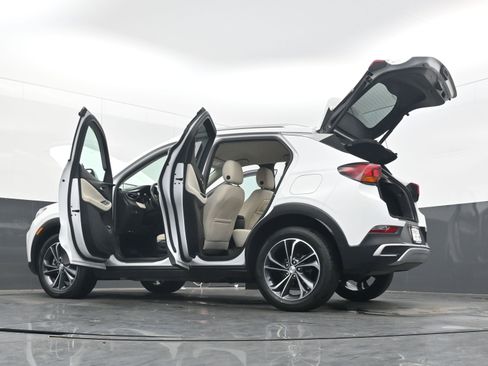 Used 2023 Buick Encore GX Select image 40