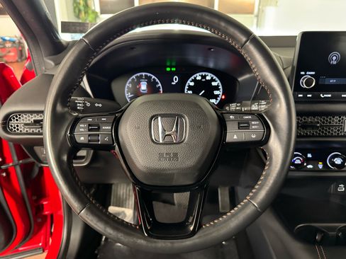 Used 2023 Honda HR-V Sport image 17