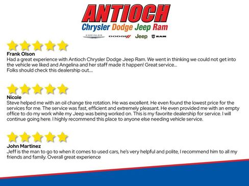 Used 2023 Chrysler Voyager LX image 4