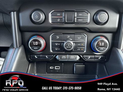 Used 2021 Chevrolet Tahoe RST AWD/4WD image 25