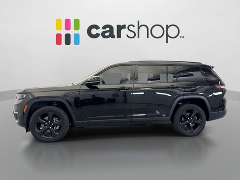 Used 2023 Jeep Grand Cherokee L Limited w/ Luxury Tech Group II AWD/4WD image 2
